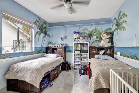 Villa ou maison à vendre à Lauderhill, Floride: 4 chambres, 269.97 m2 № 1067682 - photo 7