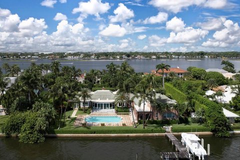 Villa ou maison à vendre à Palm Beach, Floride: 7 chambres, 584.91 m2 № 1068164 - photo 15