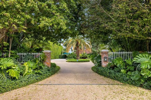 Villa ou maison à vendre à Palm Beach, Floride: 7 chambres, 584.91 m2 № 1068164 - photo 13