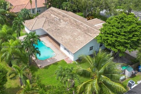 Villa ou maison à vendre à Palmetto Bay, Floride: 5 chambres, 253.34 m2 № 1329821 - photo 26