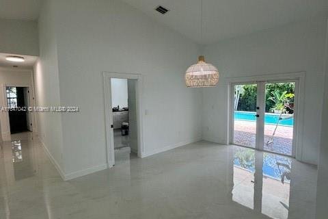 House in Palmetto Bay, Florida 5 bedrooms, 253.34 sq.m. № 1329821 - photo 10