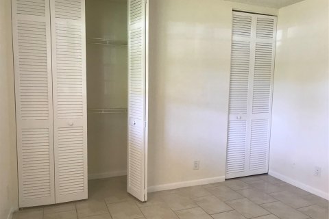 Copropriété à vendre à Coral Springs, Floride: 2 chambres, 84.17 m2 № 1047634 - photo 11