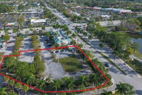 Купить земельный участок в Ройял-Палм-Бич, Флорида № 1047680 - фото 2