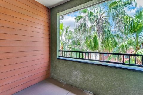 Condo in Tampa, Florida, 1 bedroom  № 1371561 - photo 18