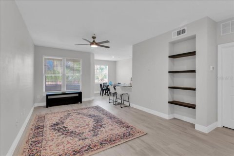 Copropriété à vendre à Tampa, Floride: 1 chambre, 80.55 m2 № 1371561 - photo 6