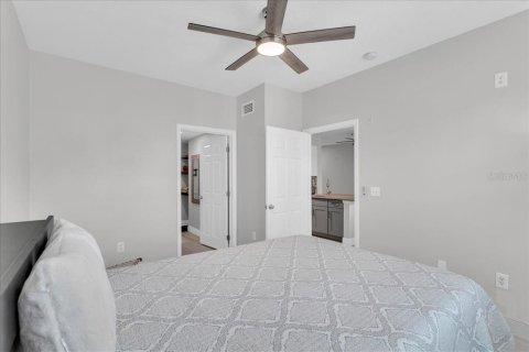 Condo in Tampa, Florida, 1 bedroom  № 1371561 - photo 22