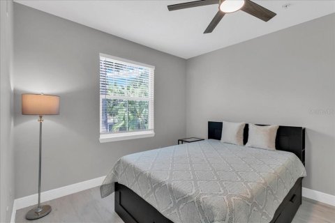 Condominio en venta en Tampa, Florida, 1 dormitorio, 80.55 m2 № 1371561 - foto 20