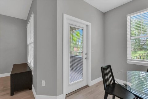 Condo in Tampa, Florida, 1 bedroom  № 1371561 - photo 17