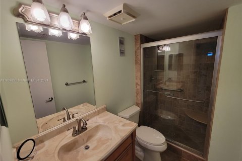 Condo in Boynton Beach, Florida, 2 bedrooms  № 1271092 - photo 12