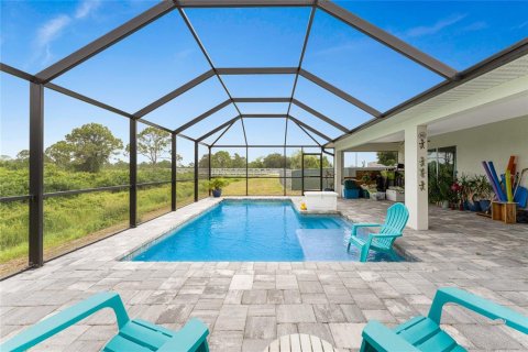 Villa ou maison à vendre à North Port, Floride: 3 chambres, 136.19 m2 № 1302689 - photo 6