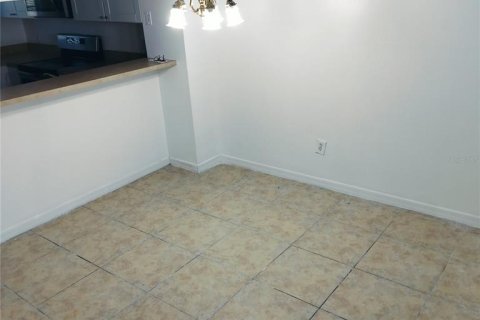 Copropriété à vendre à Tampa, Floride: 2 chambres, 111.48 m2 № 1244335 - photo 8