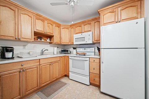 Condominio en venta en Delray Beach, Florida, 1 dormitorio, 70.61 m2 № 1056959 - foto 10