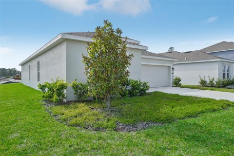 Casa en venta en Edgewater, Florida, 4 dormitorios, 179.86 m2 № 1400880 - foto 2