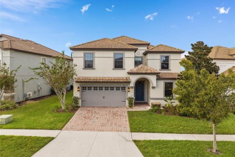 Villa ou maison à vendre à Davenport, Floride: 9 chambres, 400.87 m2 № 1274228 - photo 1