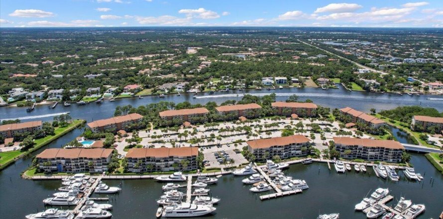 Condominio en Jupiter, Florida, 2 dormitorios  № 1074665