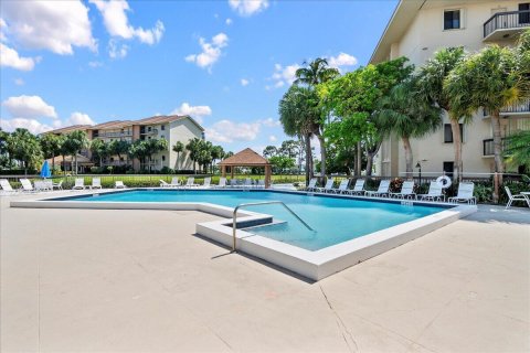 Condo in Jupiter, Florida, 2 bedrooms  № 1074665 - photo 11