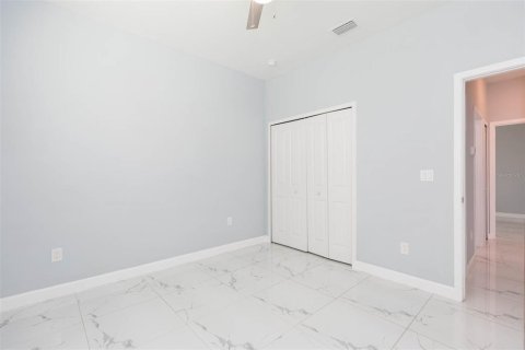 Casa en venta en Tampa, Florida, 3 dormitorios, 131.46 m2 № 1378416 - foto 24