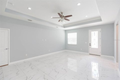 Villa ou maison à vendre à Tampa, Floride: 3 chambres, 131.46 m2 № 1378416 - photo 8