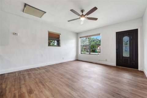 Casa en venta en Lauderhill, Florida, 4 dormitorios, 189.43 m2 № 1228815 - foto 21