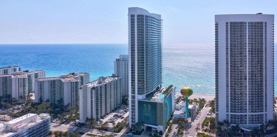 Condo à Hollywood, Floride, 1 chambre  № 1227741