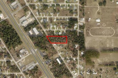 Terreno en venta en Summerfield, Florida № 1380928 - foto 1