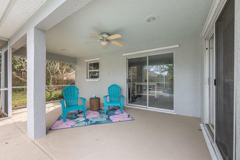 House in Merrit Island, Florida 4 bedrooms, 217.02 sq.m. № 1061608 - photo 22