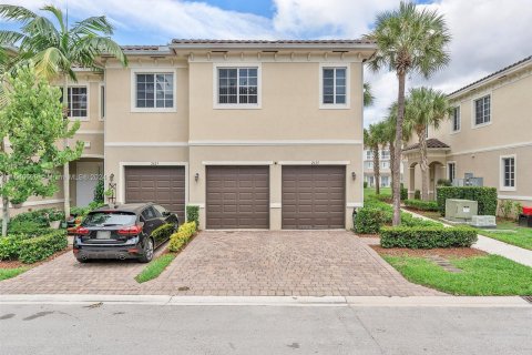 Adosado en venta en Miramar, Florida, 3 dormitorios, 159.79 m2 № 1329344 - foto 23