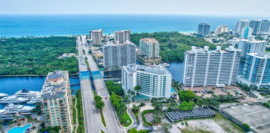 Condo in Fort Lauderdale, Florida, 1 bedroom  № 1329326