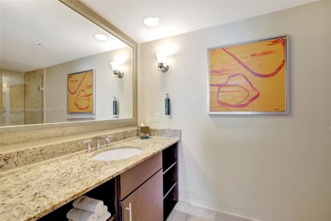 Condo in Fort Lauderdale, Florida, 1 bedroom  № 1329326 - photo 25