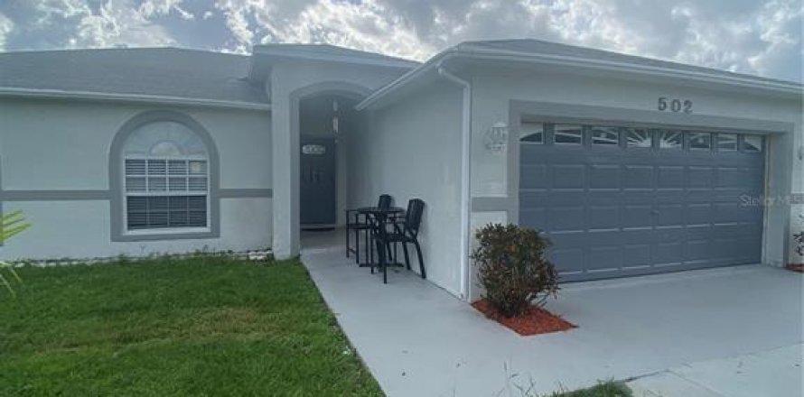 Casa en Kissimmee, Florida 3 dormitorios, 128.48 m2 № 1307289