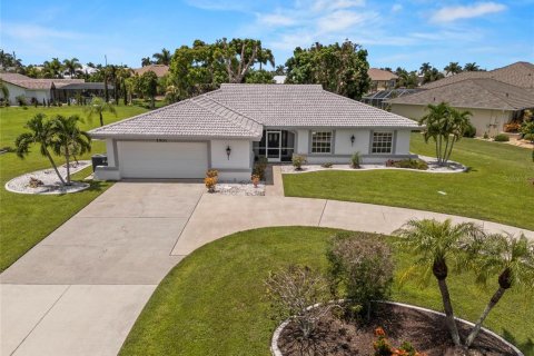 Villa ou maison à vendre à Punta Gorda, Floride: 3 chambres, 189.99 m2 № 1302194 - photo 12