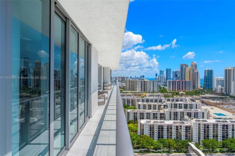 Copropriété à vendre à Sunny Isles Beach, Floride: 4 chambres, 360.18 m2 № 1241364 - photo 26