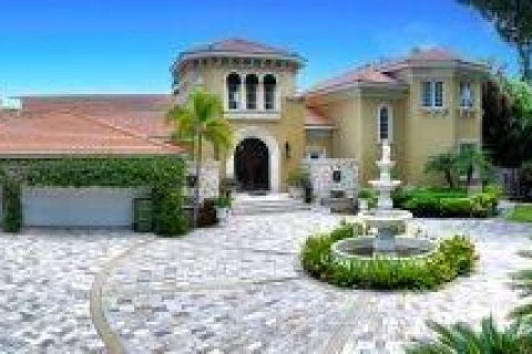 Casa en venta en Sarasota, Florida, 7 dormitorios, 807.41 m2 № 1343199 - foto 2