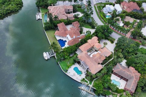 Casa en venta en Sarasota, Florida, 7 dormitorios, 807.41 m2 № 1343199 - foto 6