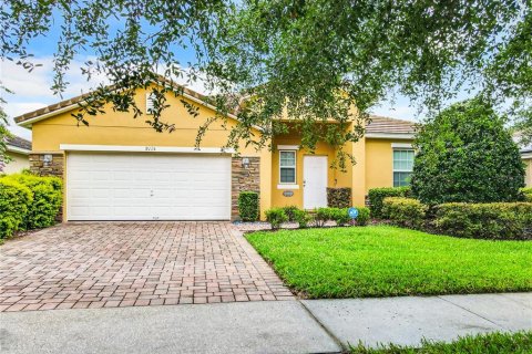 Villa ou maison à vendre à Kissimmee, Floride: 5 chambres, 191.29 m2 № 1255873 - photo 1