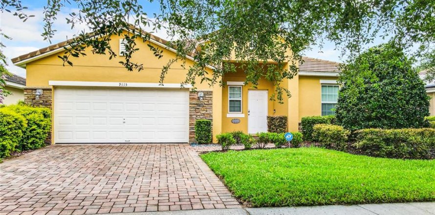 Casa en Kissimmee, Florida 5 dormitorios, 191.29 m2 № 1255873