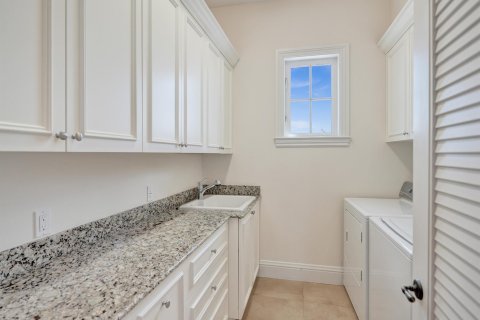 Casa en venta en Deerfield Beach, Florida, 5 dormitorios, 422.43 m2 № 1038187 - foto 24