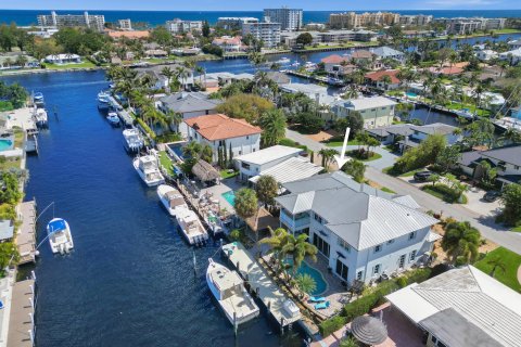 Casa en venta en Deerfield Beach, Florida, 5 dormitorios, 422.43 m2 № 1038187 - foto 13