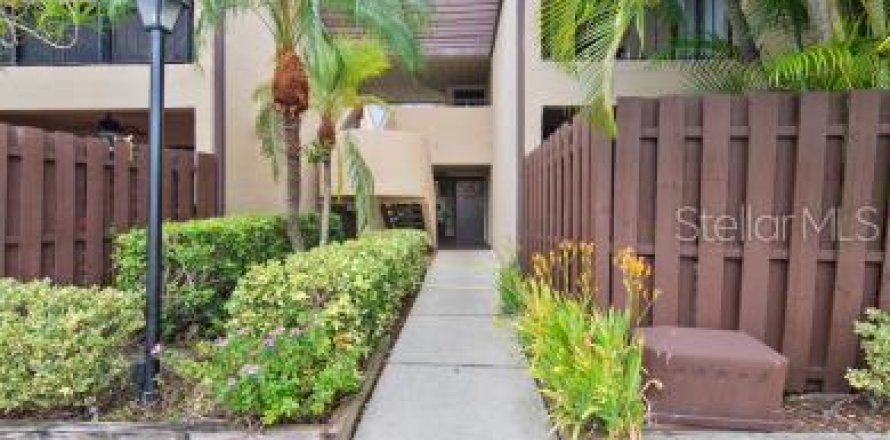 Condo à Saint Petersburg, Floride, 2 chambres  № 1372917