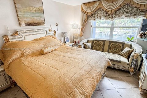 Copropriété à vendre à Hallandale Beach, Floride: 1 chambre, 78.97 m2 № 1372867 - photo 28