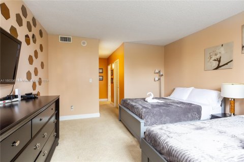 Condo in Sunny Isles Beach, Florida, 1 bedroom  № 1372865 - photo 5