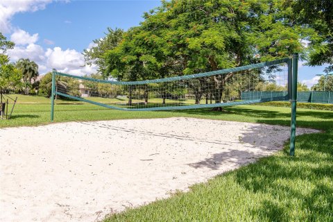 Villa ou maison à vendre à Parkland, Floride: 5 chambres, 281.96 m2 № 1222787 - photo 2