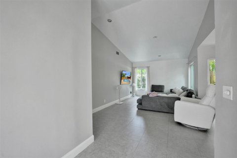 Casa en venta en Cooper City, Florida, 3 dormitorios, 163.23 m2 № 1222723 - foto 15