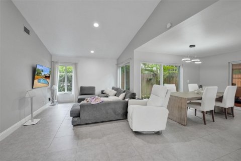 Casa en venta en Cooper City, Florida, 3 dormitorios, 163.23 m2 № 1222723 - foto 14