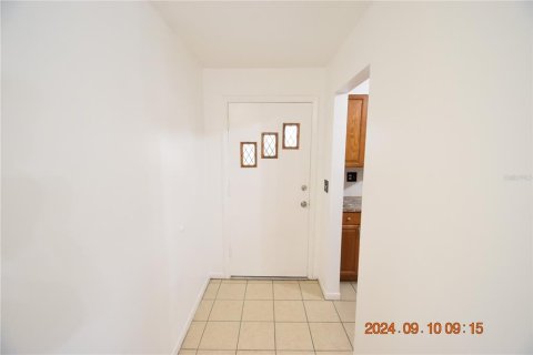 Apartamento en alquiler en Clearwater, Florida, 2 dormitorios, 98.1 m2 № 1359156 - foto 10