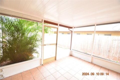 Appartement à louer à Clearwater, Floride: 2 chambres, 98.1 m2 № 1359156 - photo 7