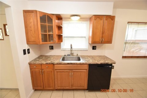 Apartment in Clearwater, Florida 2 bedrooms, 98.1 sq.m. № 1359156 - photo 17