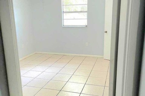 Immobilier commercial à vendre à Okeechobee, Floride: 198.81 m2 № 1061116 - photo 3
