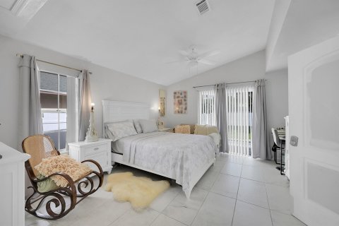 Villa ou maison à vendre à West Palm Beach, Floride: 3 chambres, 193.33 m2 № 1061119 - photo 28