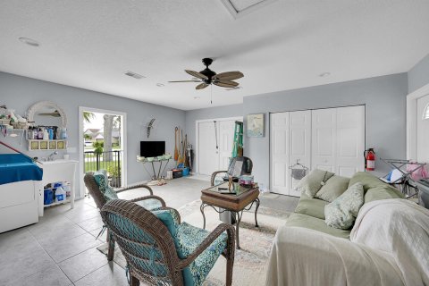 Casa en venta en West Palm Beach, Florida, 3 dormitorios, 193.33 m2 № 1061119 - foto 19